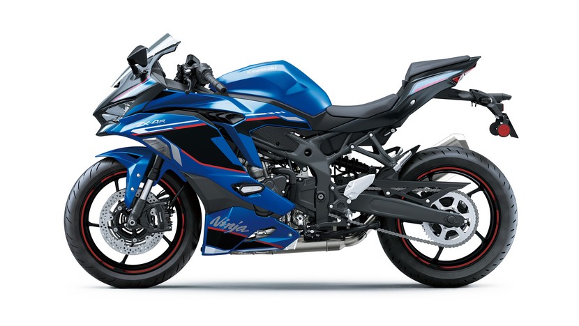 Ninja ZX-4R SE : Candy Plasma Blue / Metallic Flat Spark Black (SE) (2024)