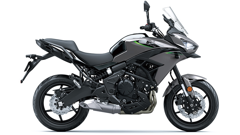 Versys 650 : Metallic graphite gray / metallic spark black (2026)