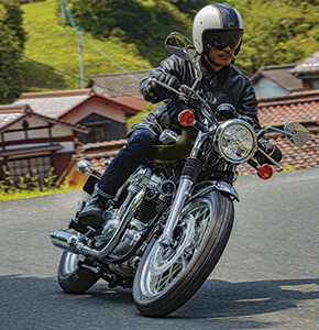 W800