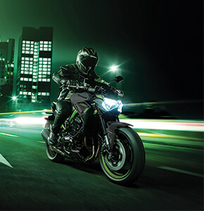 Z900